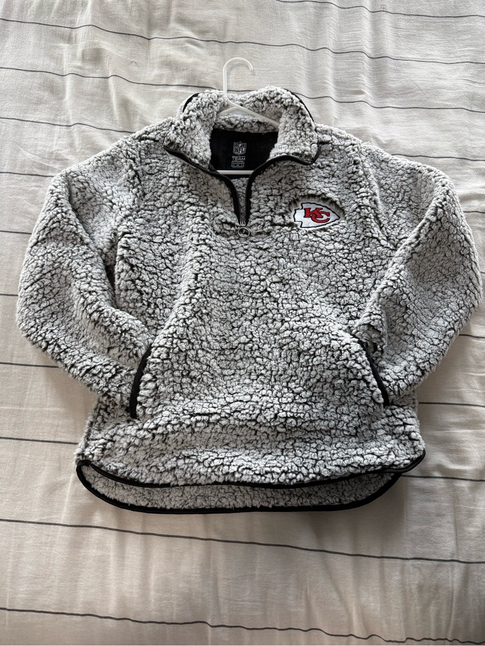 NFL Kansas City Chiefs White & Black Sherpa Quarter-Zip Pullover